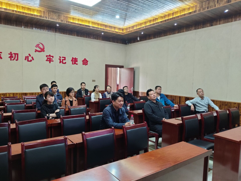 参观先辈故居 传承革命精神—— 市政府金融办召开党史学习教育专题学习“主题党日活动”