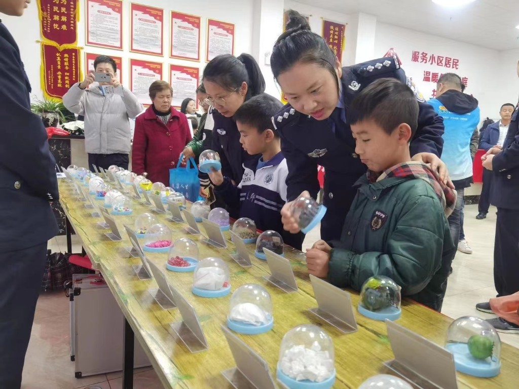 株洲市住房和城乡建设局（人民防空办公室）党史学习教育为民办实事开展禁毒教育走进公租房小区党员志愿服务活动