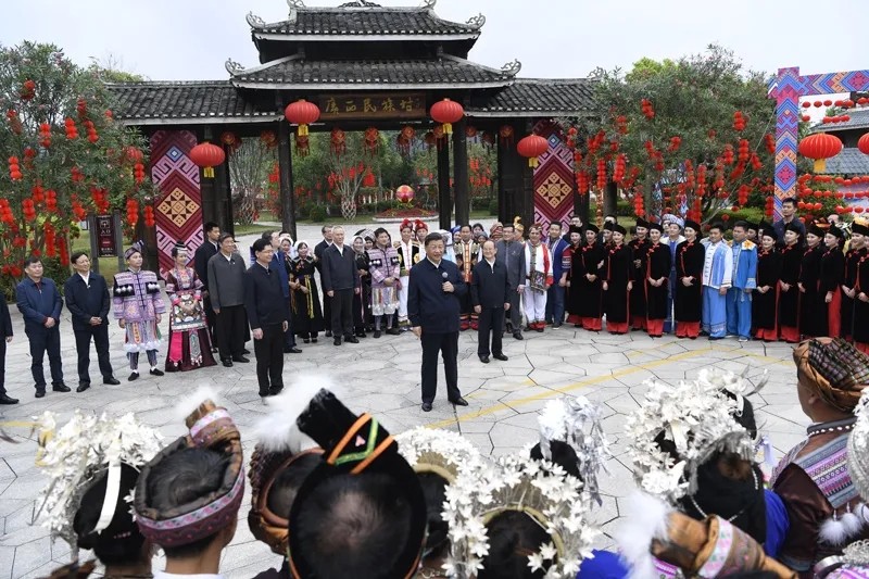 习近平在广西考察时强调 解放思想深化改革凝心聚力担当实干 建设新时代中国特色社会主义壮美广西