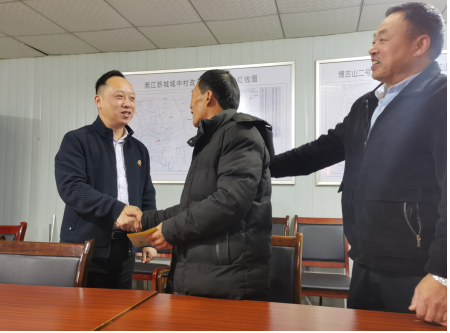 如何开展党史学习教育 —如何开展党史学习教育 ——区征地协调中心做到了“三个一”