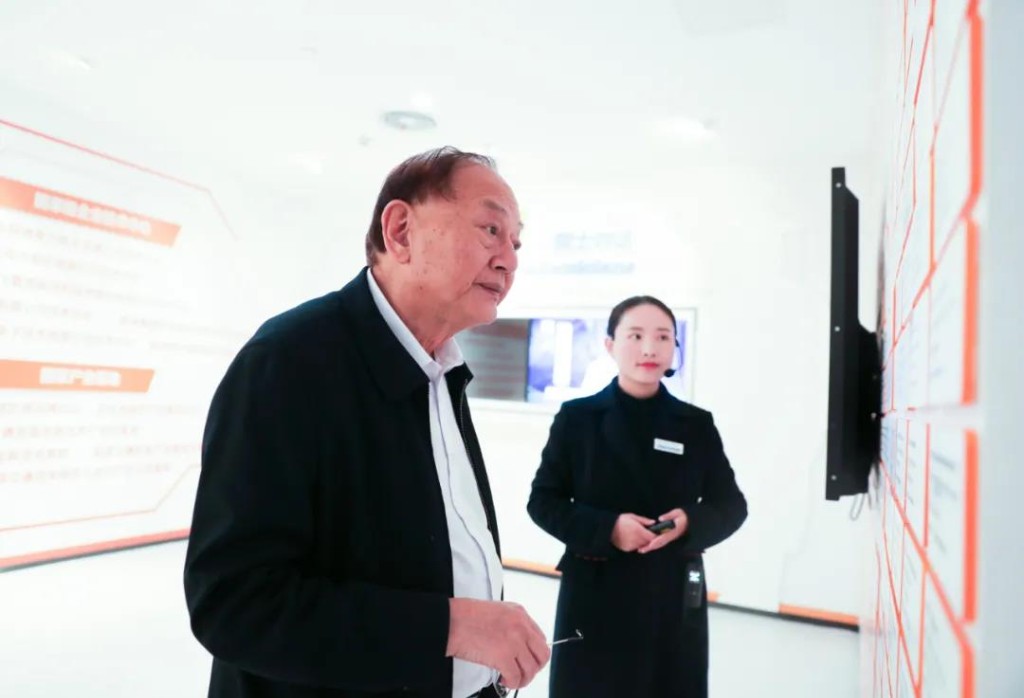 院士回乡:推动现代农业发展 努力打造无人农场“天元样板”