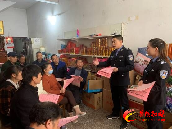 云阳街道开展网络电信诈骗防范宣传