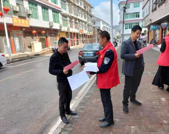 【攸县党旗下的新时代文明实践：我为群众办实事】鸾山镇建新社区“绿色殡葬，移风易俗”志愿宣传