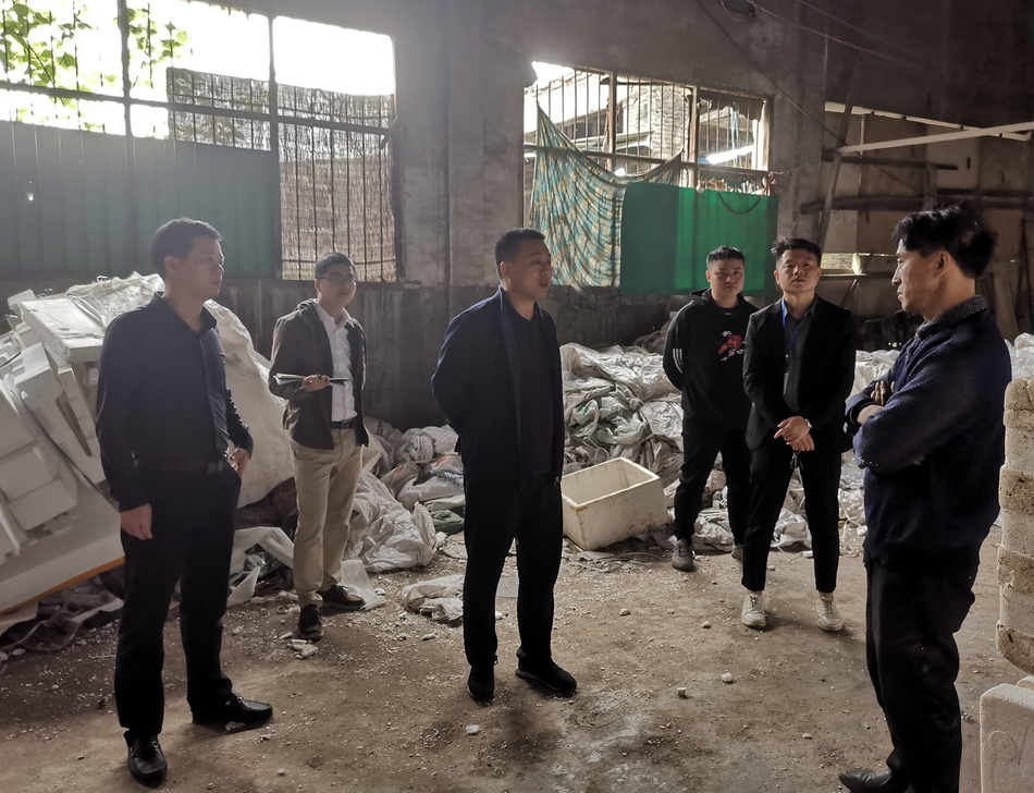 荷塘区开展迎接第二轮中央环保督察生态环境问题排查工作