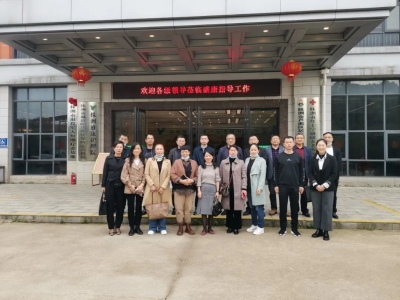 张家界市民政局来株洲考察社区居家养老服务工作
