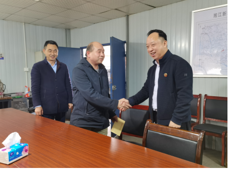 如何开展党史学习教育 —如何开展党史学习教育 ——区征地协调中心做到了“三个一”