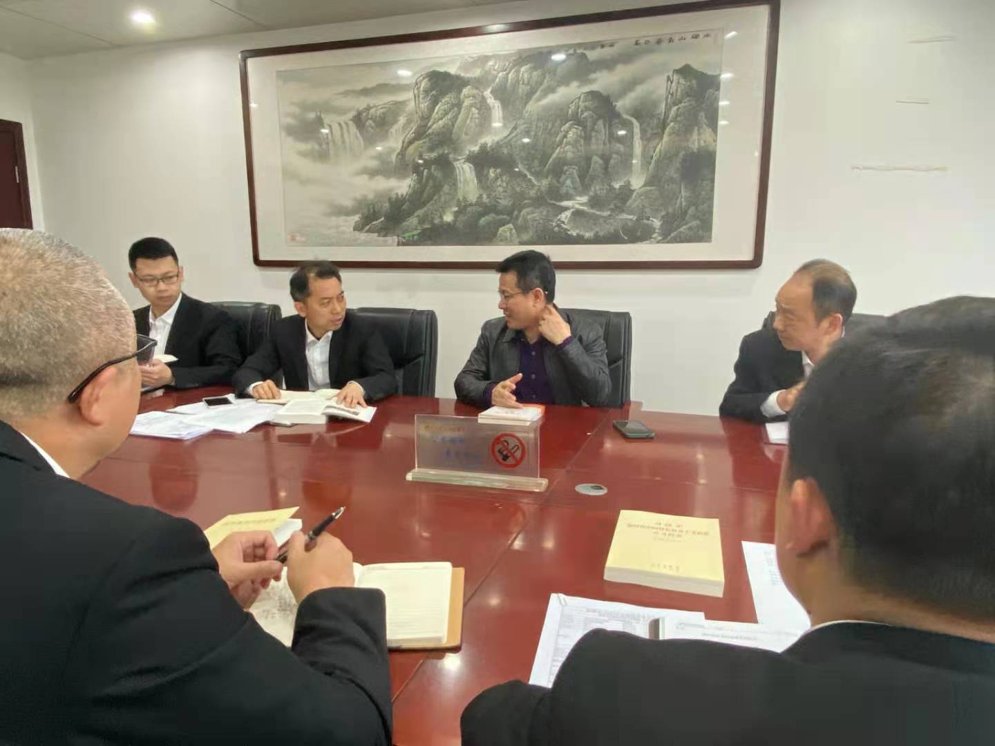 从党史中汲取智慧与力量 三支部开展学史增信主题学习