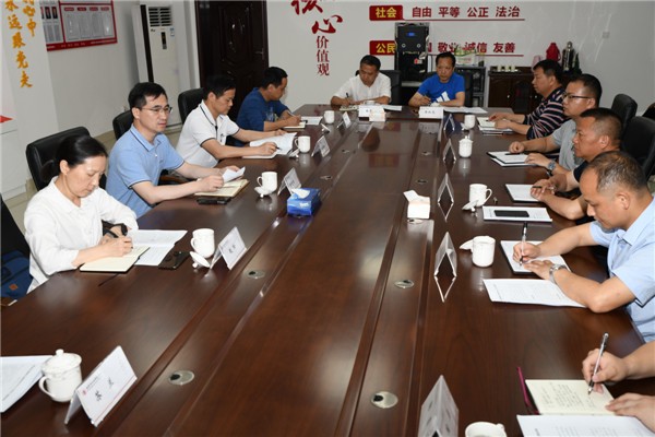 株洲交通事务中心调研城郊公路工作