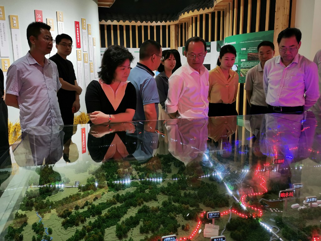 省农业农村厅一行来我市开展农产品质量安全检查