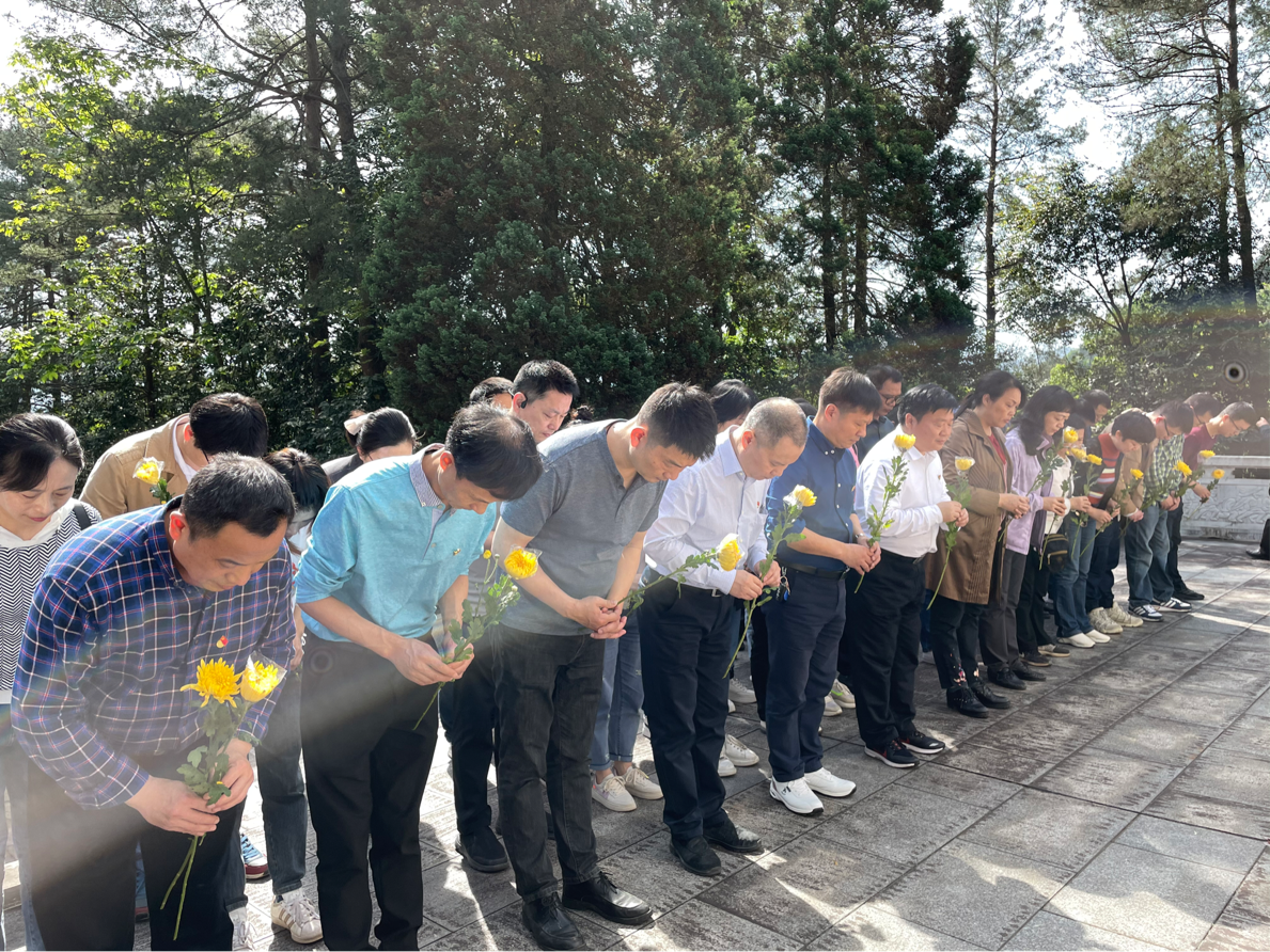 学党史 悟思想 践初心——株洲市审计局开展红色研学之旅