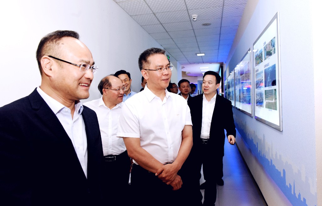 市委书记曹慧泉来市发改委调研：跳出株洲谋划株洲，确保“十四五”开好局起好步