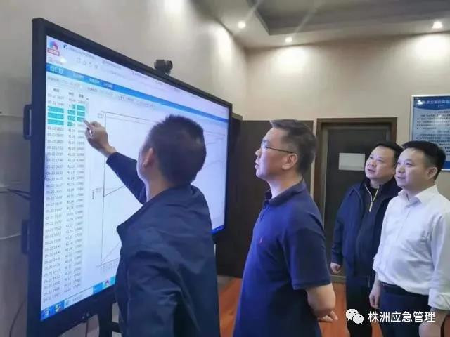 深夜,株洲市委书记曹慧泉检查指导防汛工作
