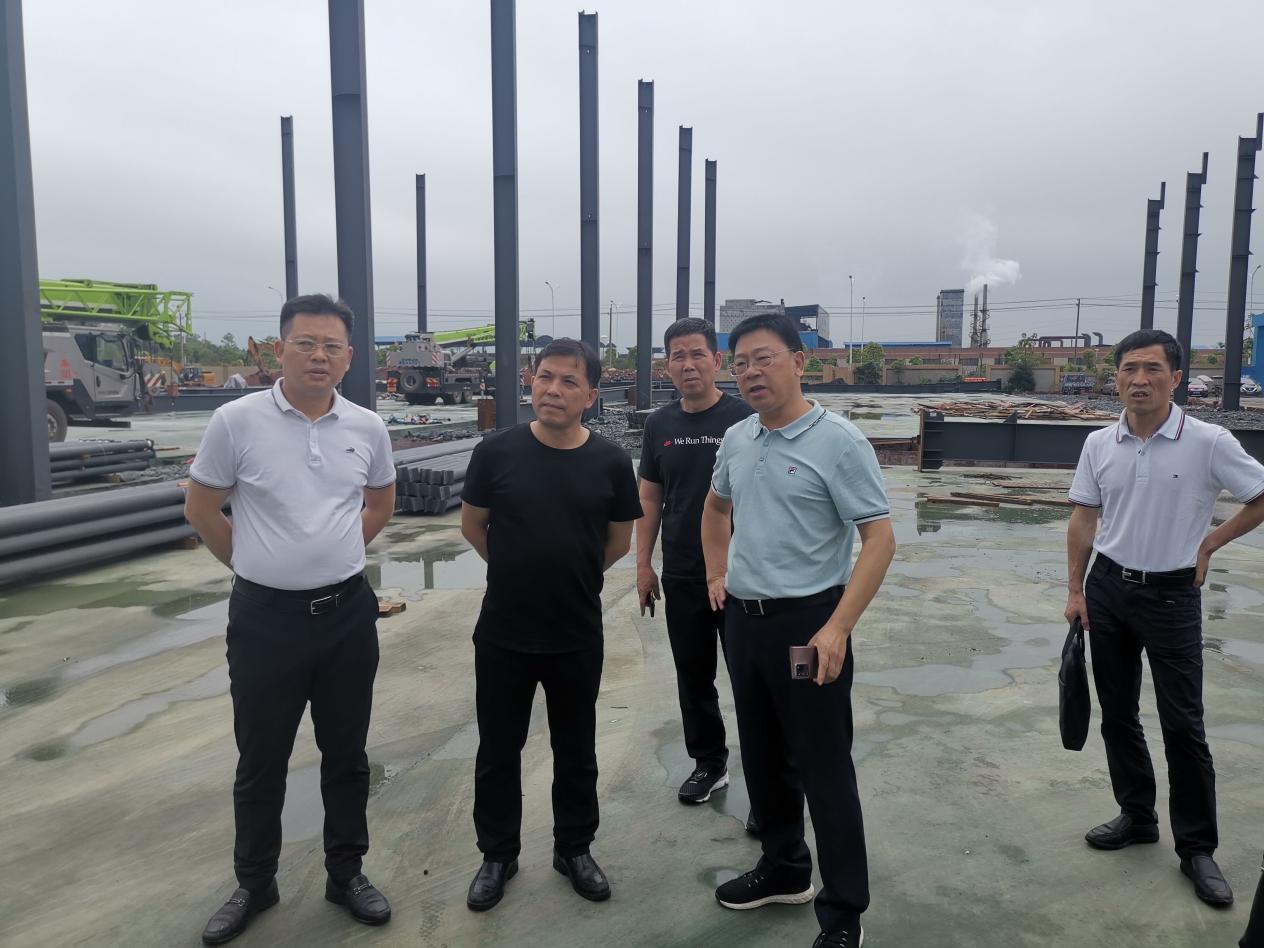学党史办实事   暖企业在实处