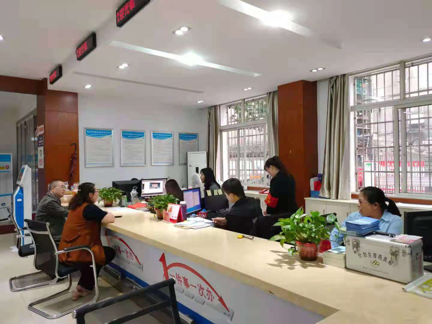茨菇塘街道各社区开展"三清一收一净"专项会议