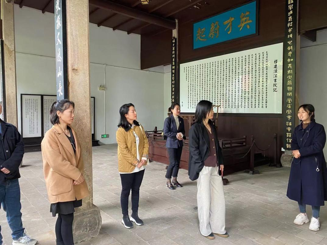 “学党史、感党恩、绽芳华” 天元区妇联走进醴陵