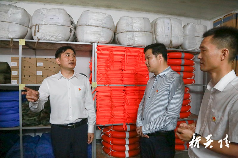 尹朝晖在船形乡调研督导防汛工作时强调：严防死守积极应对 确保群众生命财产安全