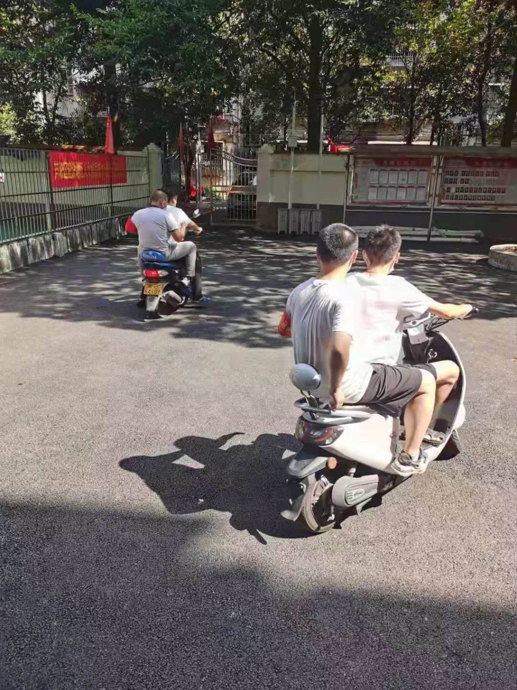 请党放心，防疫有我--让一抹“株洲资规红”成为城市靓丽风景线
