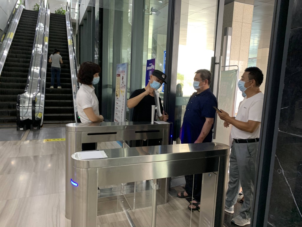 “零接触”“秒识别”“秒通行”,全市首家!醴陵市民中心开启“刷脸时代”
