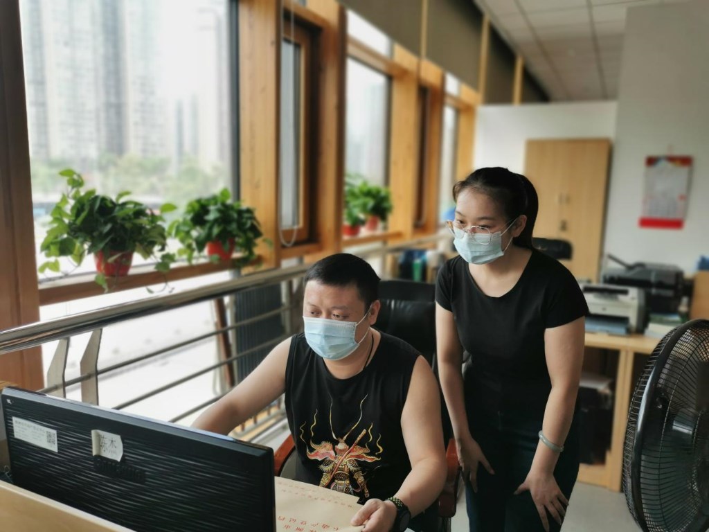 株洲市自然资源和规划局不动产登记中心：“网上办、预约办”聚力战疫情，暖心做服务