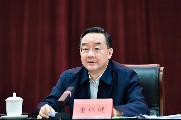 全国“万企兴万村”行动领导小组召开第一次全体会议