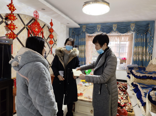 天元区审计局走访慰问因病致贫困难群众