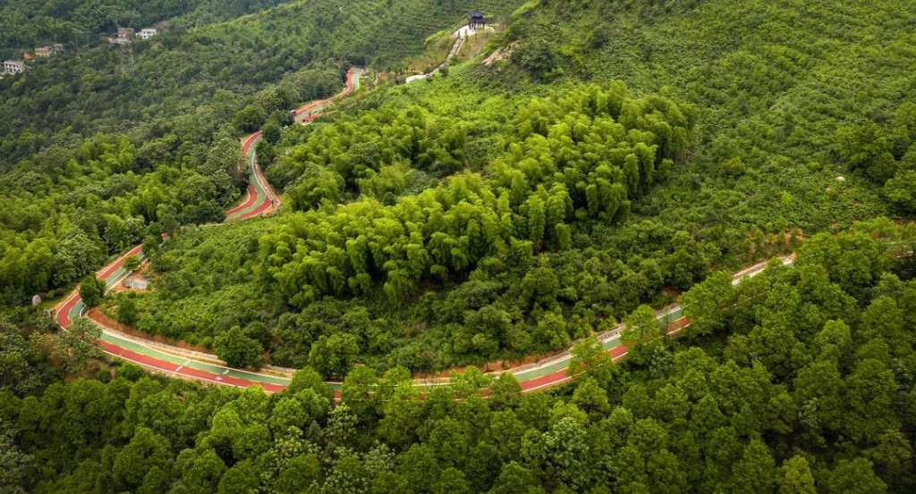 石峰区：产业项目建设热火朝天