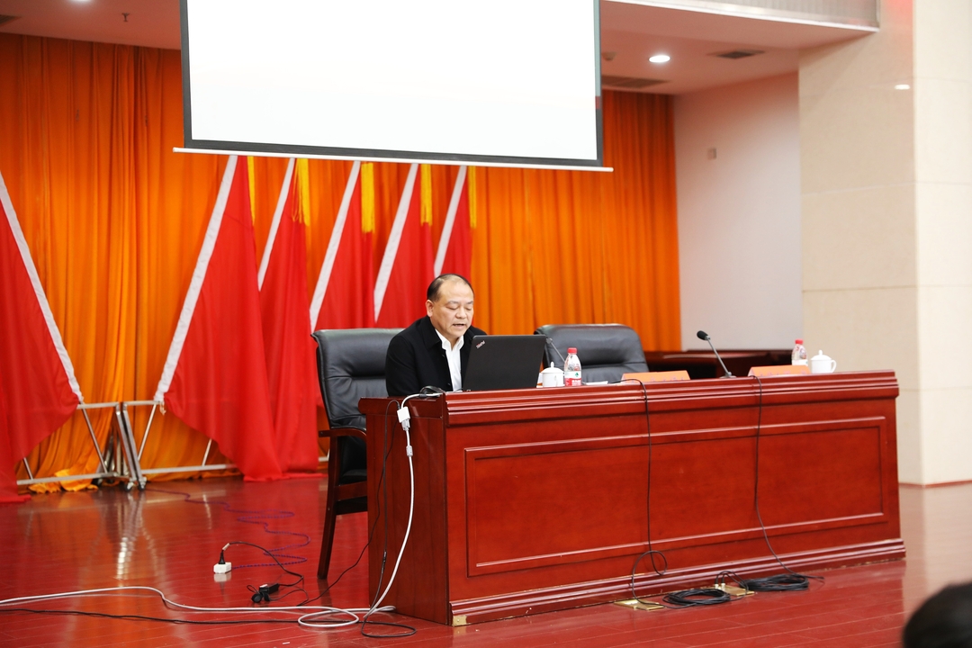 深入学习领会习近平总书记关于社会保障工作重要讲话和指示批示精神 我区理论学习中心组(扩大)开展第三次集中学习