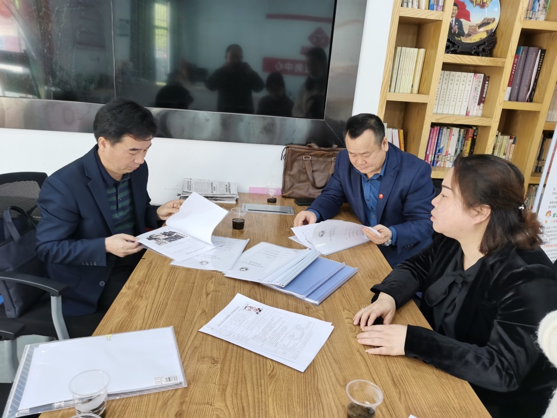 天元区自然资源局到莲花社区联点帮扶禁毒工作