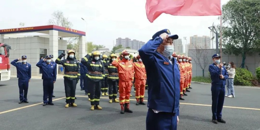 经开消防成立抗疫党员突击队