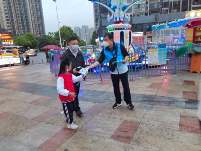 机关事务服务中心开展4.22地球日环保宣传志愿服务活动