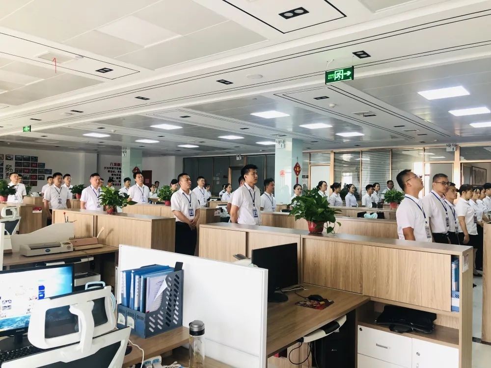 晏小玲：用爱心经营企业 用感恩回报社会