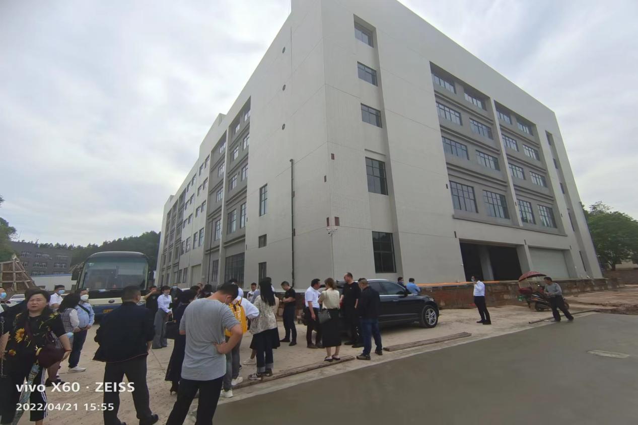 万企兴万村，助力乡村振兴：天元区工商联组织民营企业家考察雷打石镇