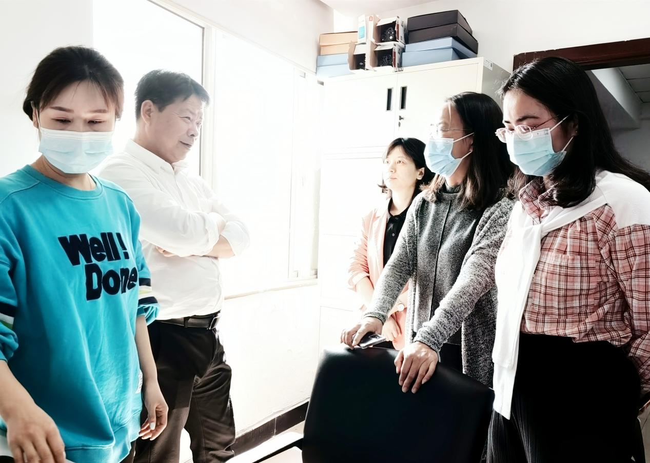 市委组织部来我局调研干部人事档案数字化建设工作