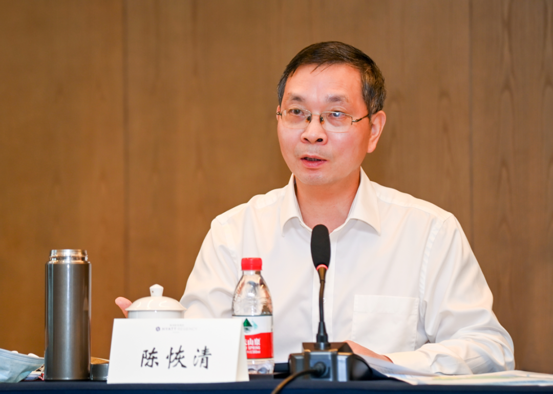 吴小月一行来株洲经开区调研