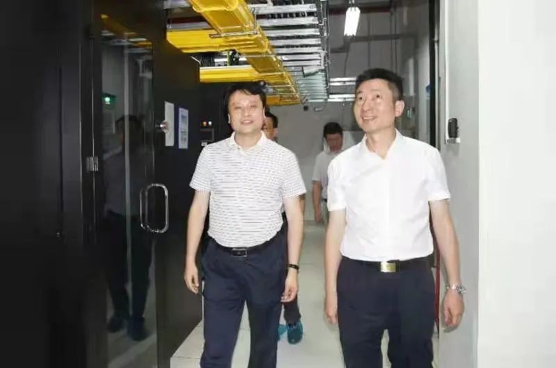 胡长春一行来株洲经开区调研