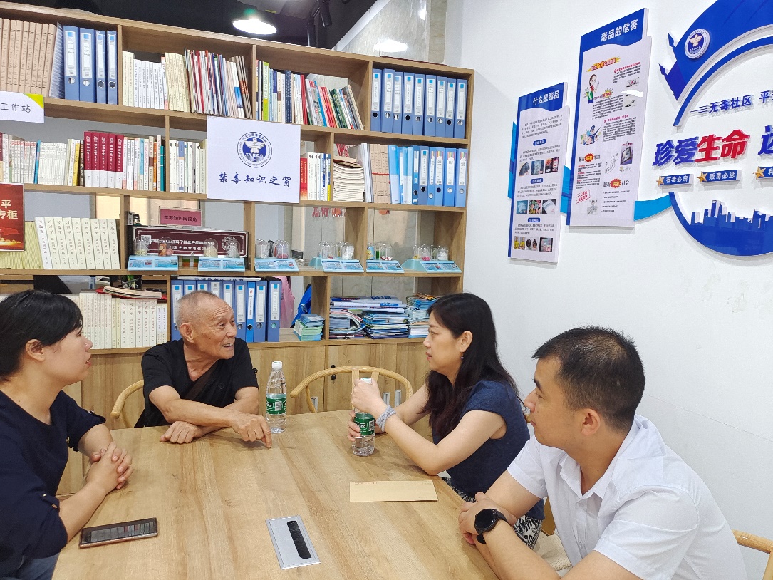 机关事务服务中心慰问困难党员 传递组织关怀