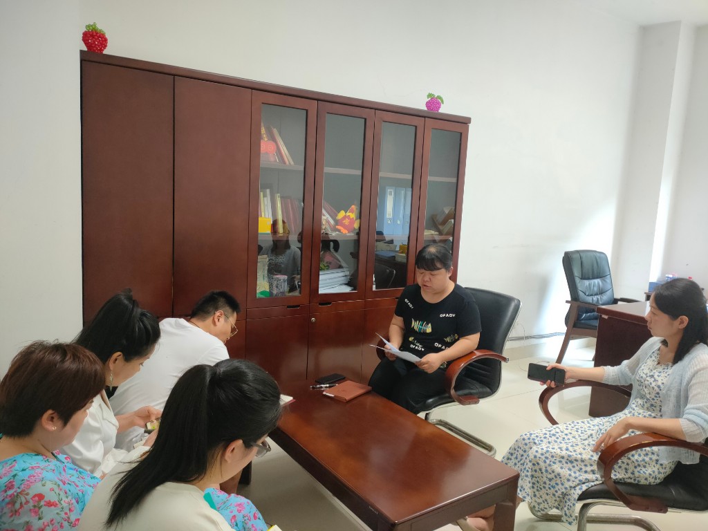 区残联 组织集中学习国务院联防联控机制关于做好疫情防控工作“九不准”内容