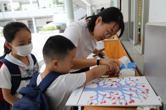 我们开学啦！“神兽”归笼，看天元区各学校“花式开学”→