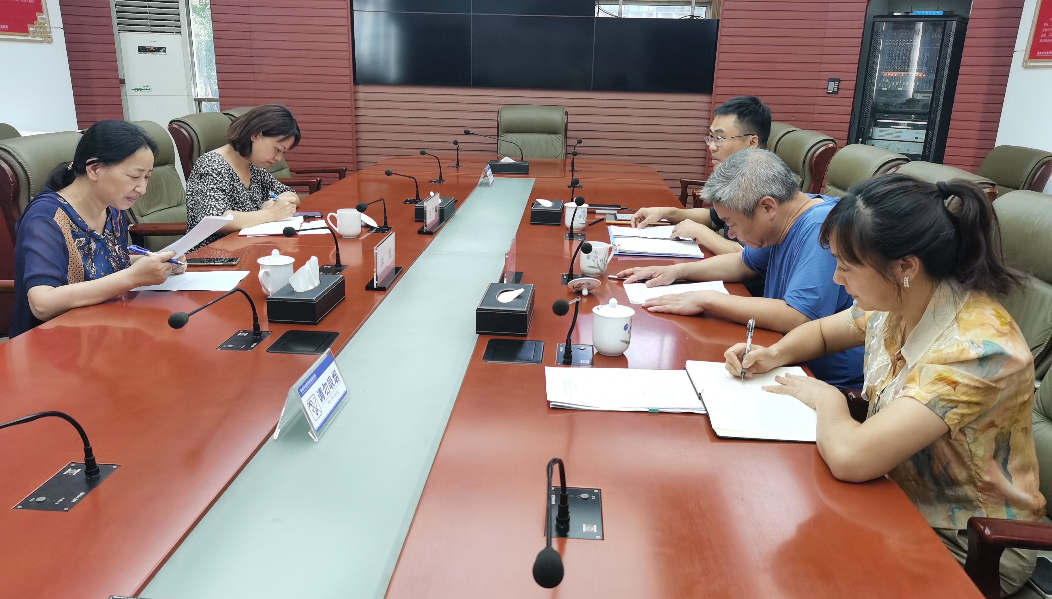 市妇联视察指导我局暑假托管工作