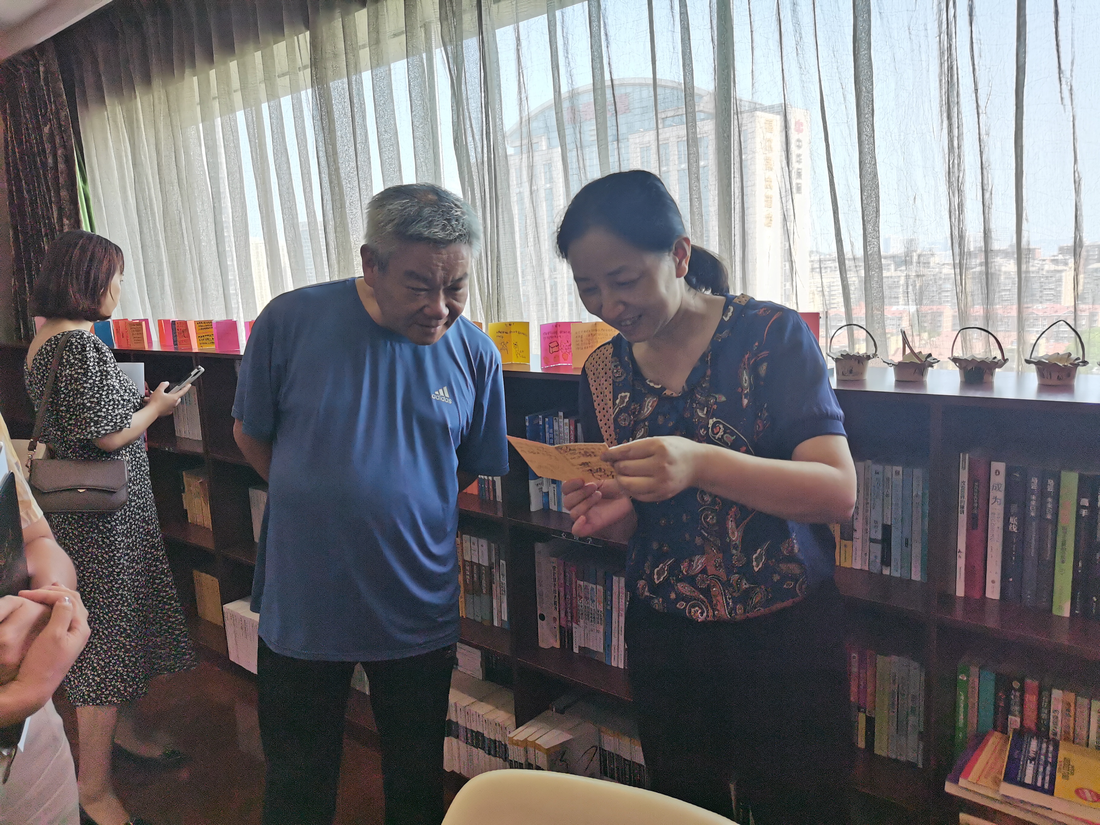 市妇联视察指导我局暑假托管工作