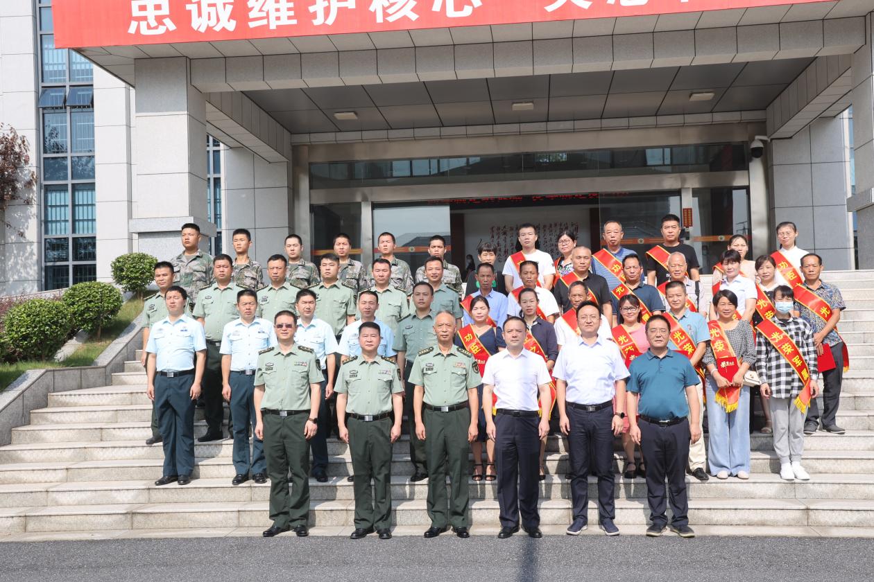 用“五心”谱写双拥新篇章