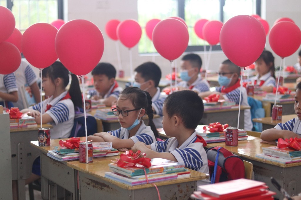 我们开学啦！“神兽”归笼，看天元区各学校“花式开学”→