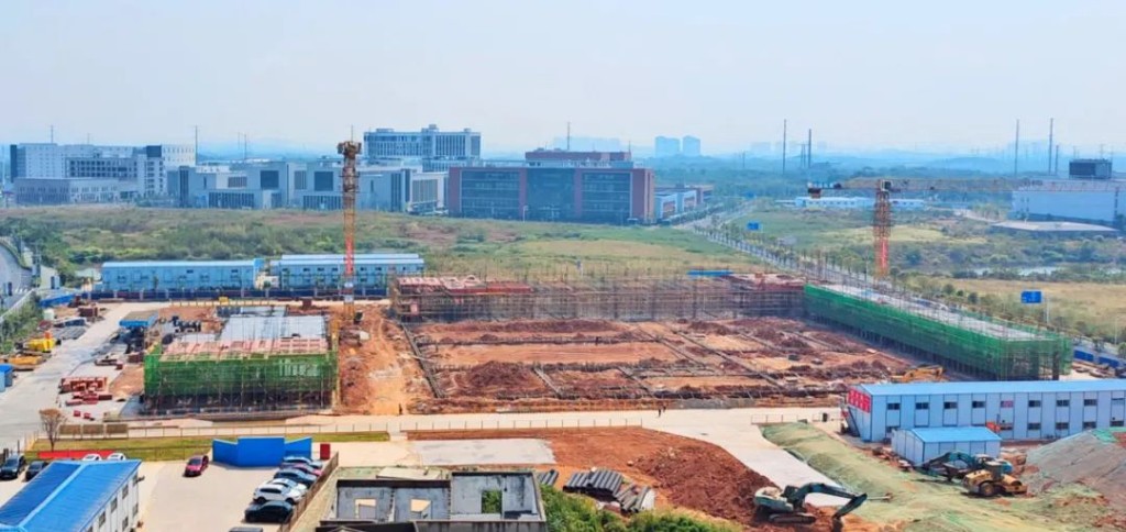 邓为民来株洲经开区调研北斗项目建设