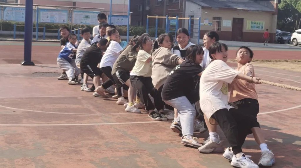 少年强，中国强！看天元区第22届中小学生运动会风采→