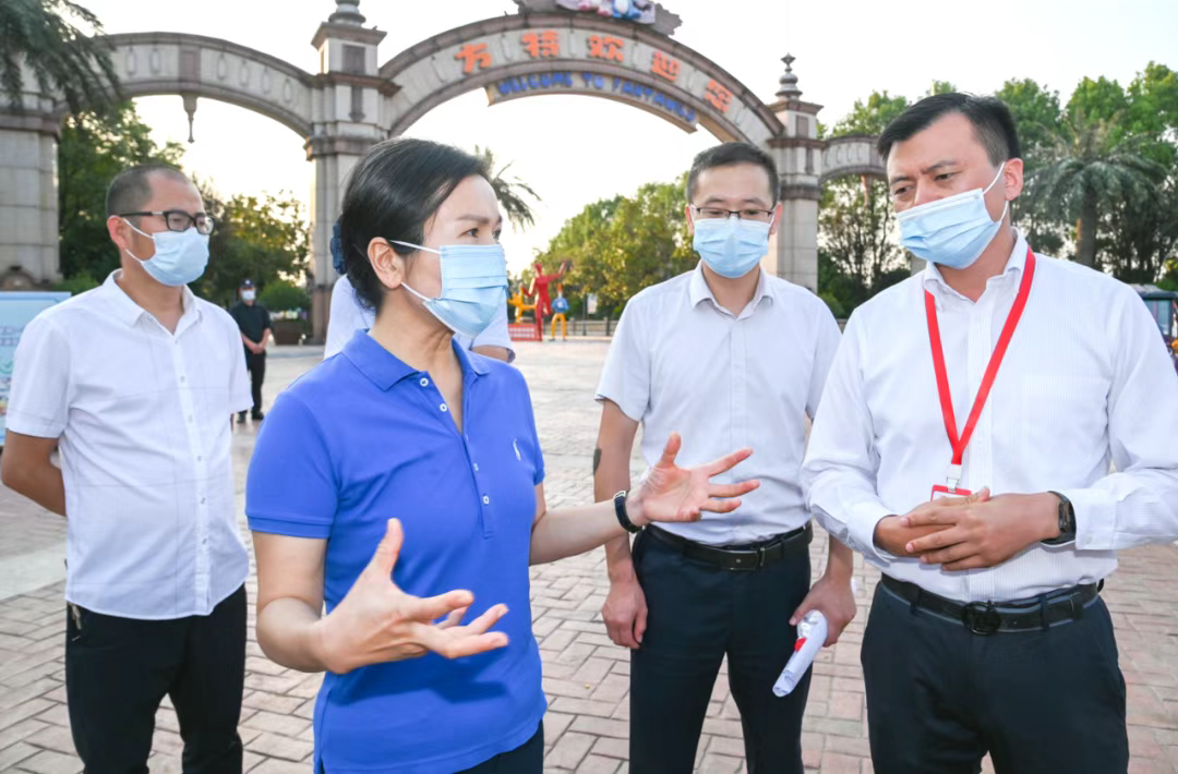 江小忠来株洲经开区督查文化旅游市场安全生产和疫情防控工作