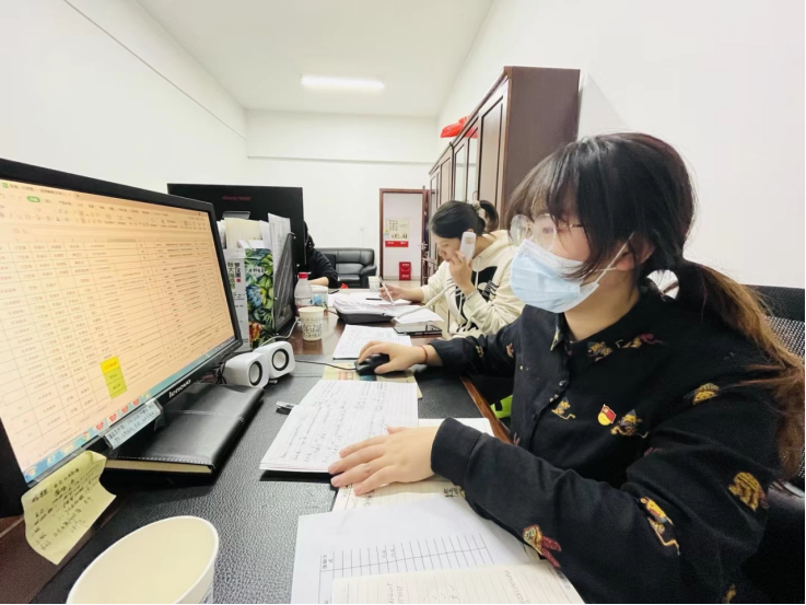 教育温暖行，同心战疫情：天元教育人从讲台走向“疫”线