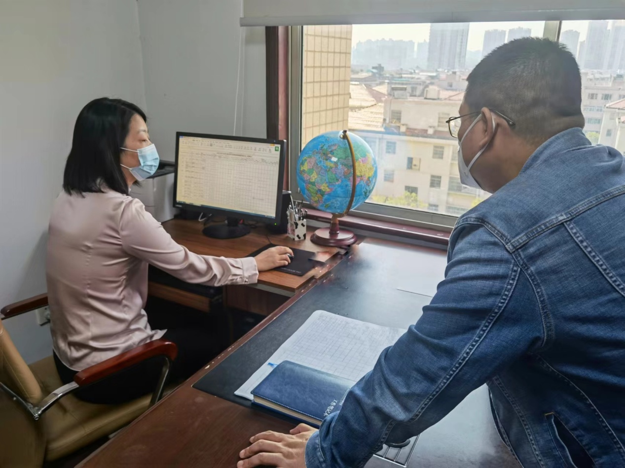 巧弹“钢琴” 突出重点 做在当下——株洲市自然资源和规划局抗疫情保发展齐头并进