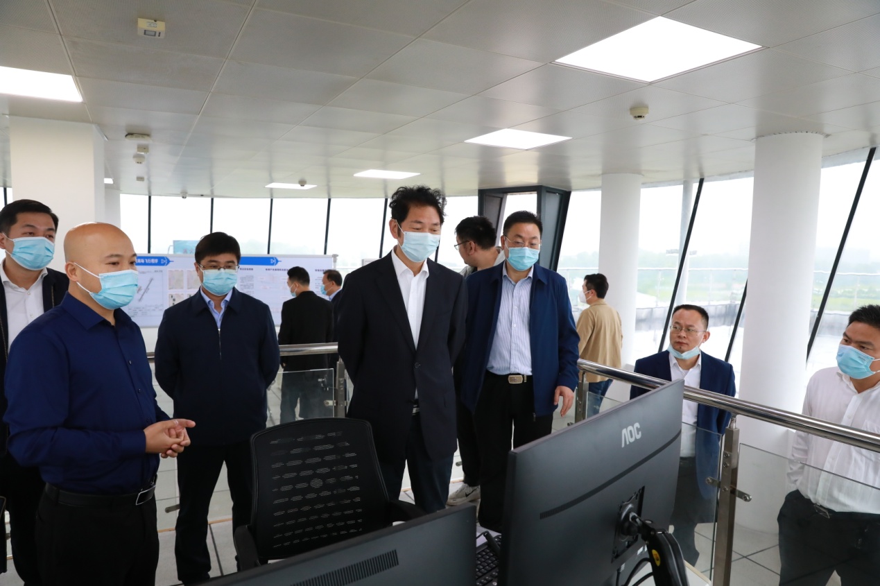 《湖南日报》整版推介株洲市自然资源和规划局推行"工作项目化"改革工作！