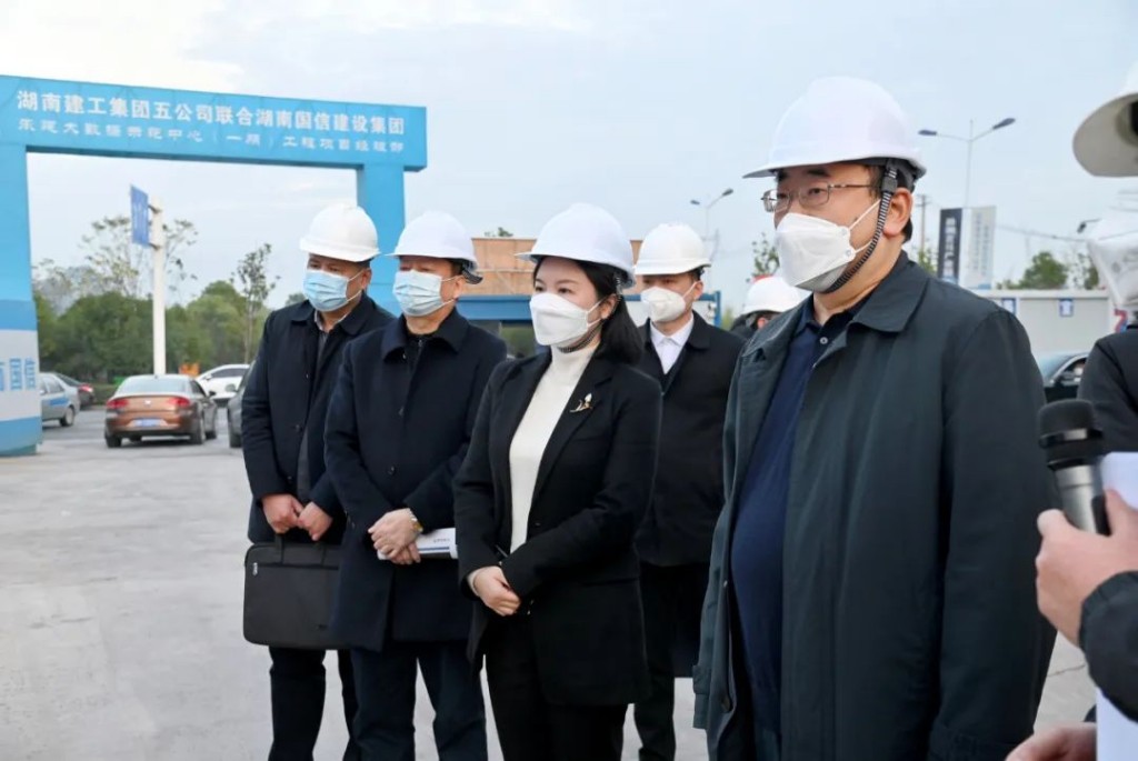 省工信厅一行来株洲经开区调研
