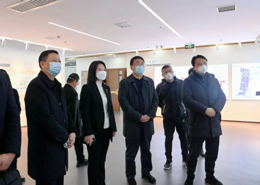 省工信厅一行来株洲经开区调研